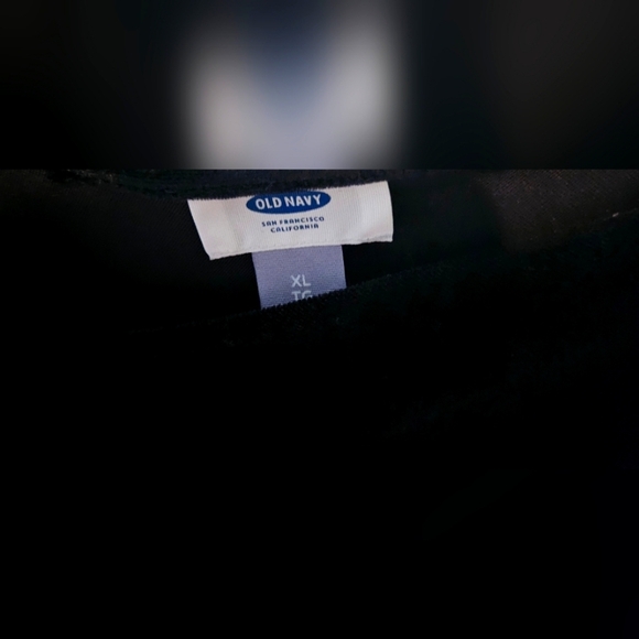 Old Navy Classic Black Velvet V Neck Camisole NWOT - Picture 4 of 5